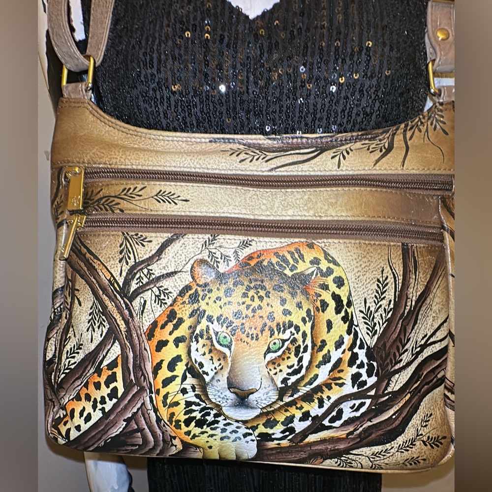 ANUSCHKA AFRICAN LEOPARD HAND PAINTED LEATHER CROSSBODY - Picture 2 of 14